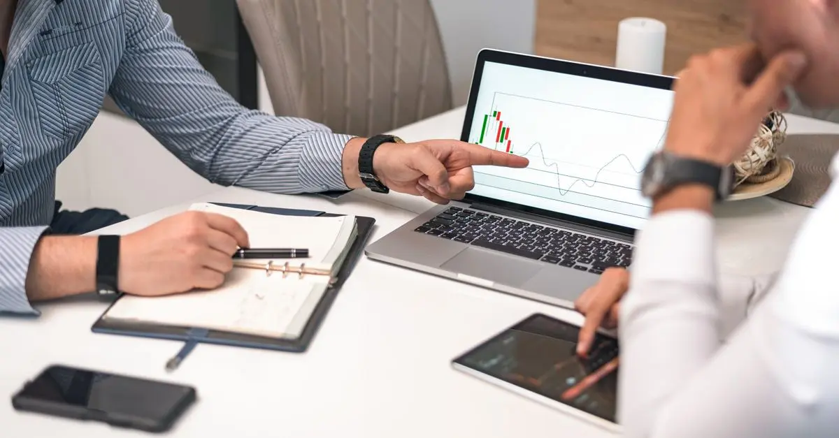 Les avantages d'un annuaire inversé pour les entreprises